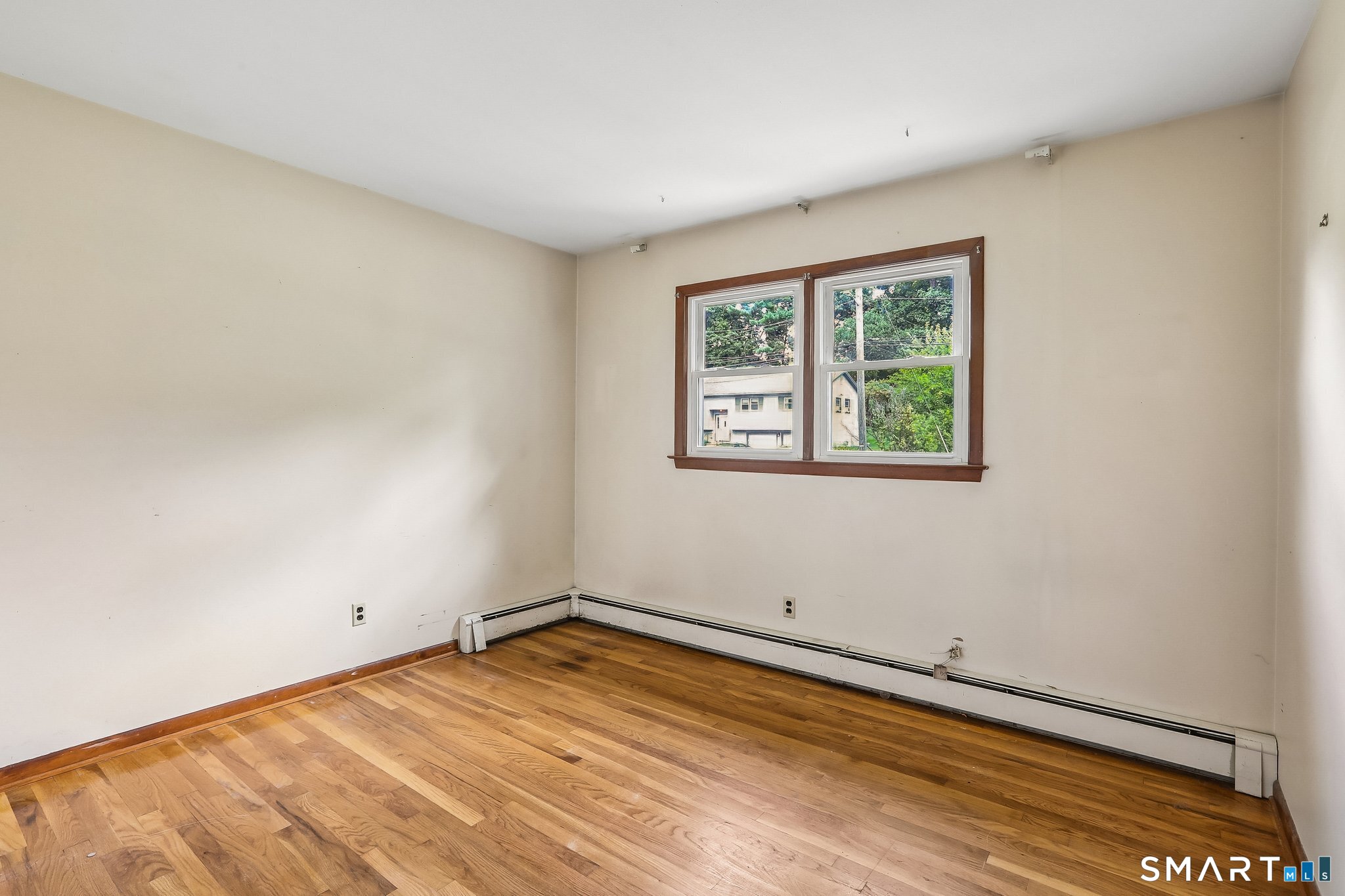 25 Woodbury Drive Danbury CT 06811