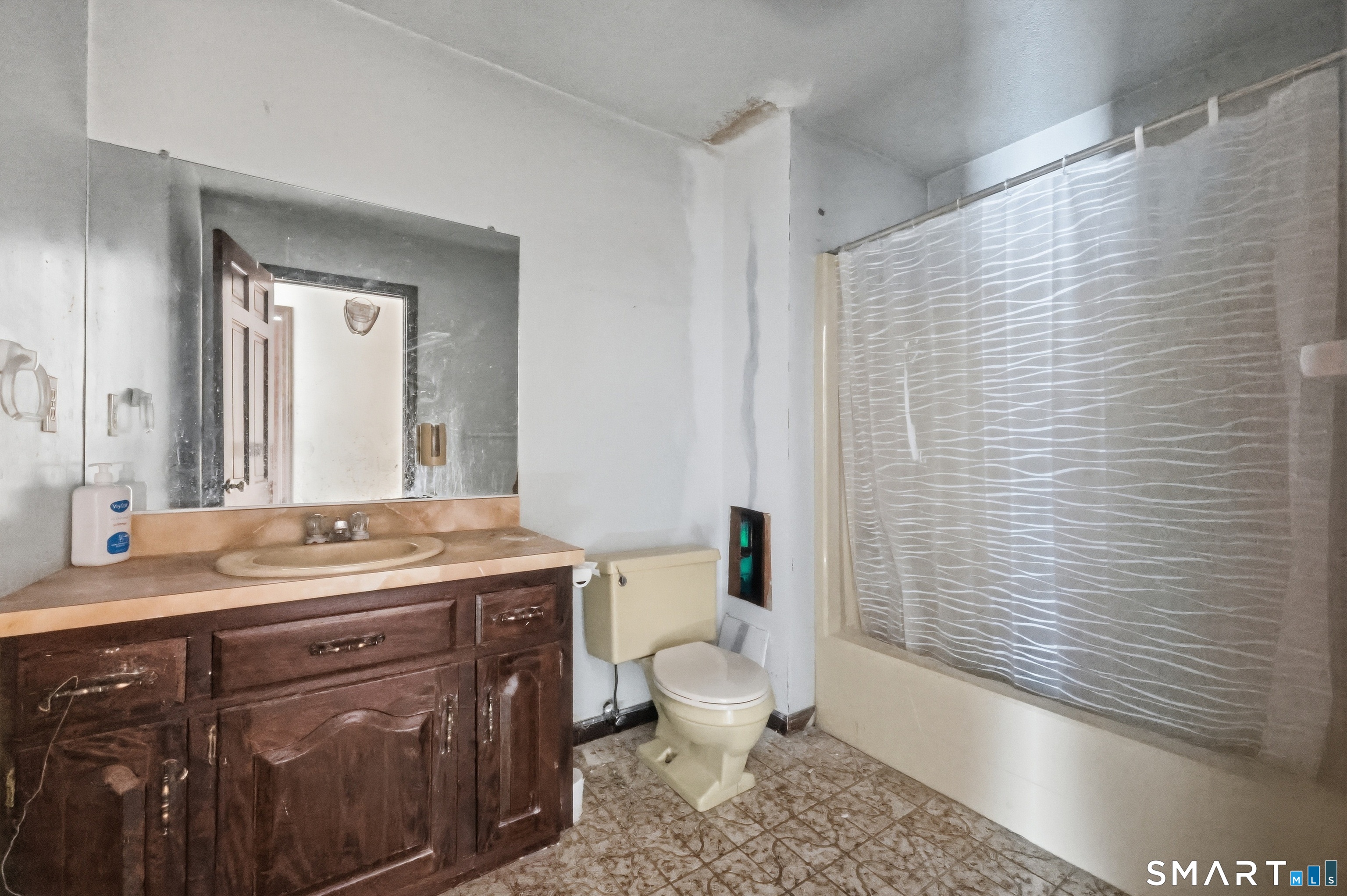 45 Quail Hollow Drive Southington CT 06489