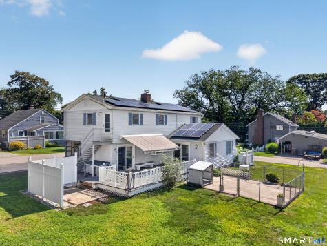 9 West Road East Lyme CT 06357