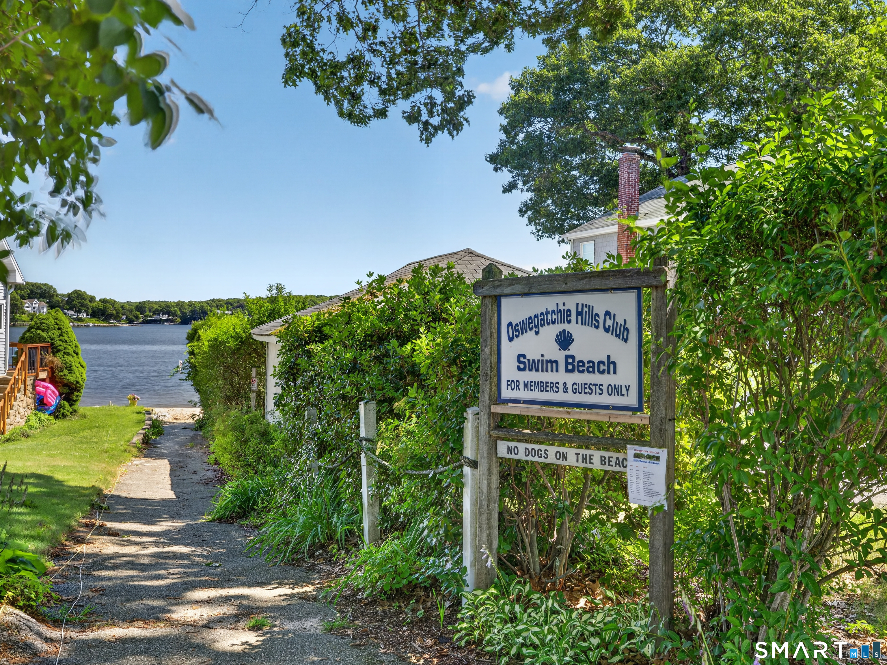9 West Road East Lyme CT 06357