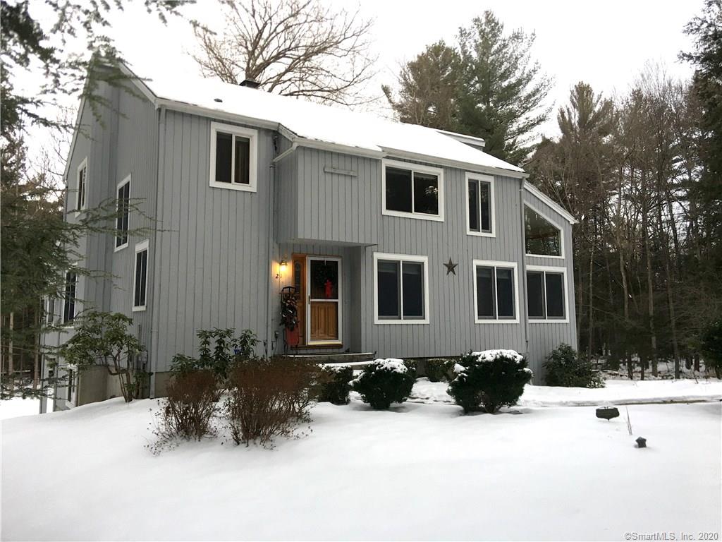 21 Smokey Ridge Road Simsbury CT 06070