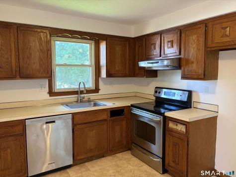 107 Tanglewood Drive Hamden CT 06518