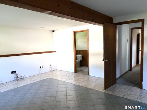 107 Tanglewood Drive Hamden CT 06518