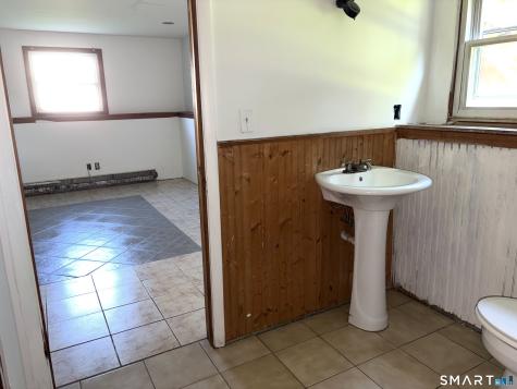 107 Tanglewood Drive Hamden CT 06518