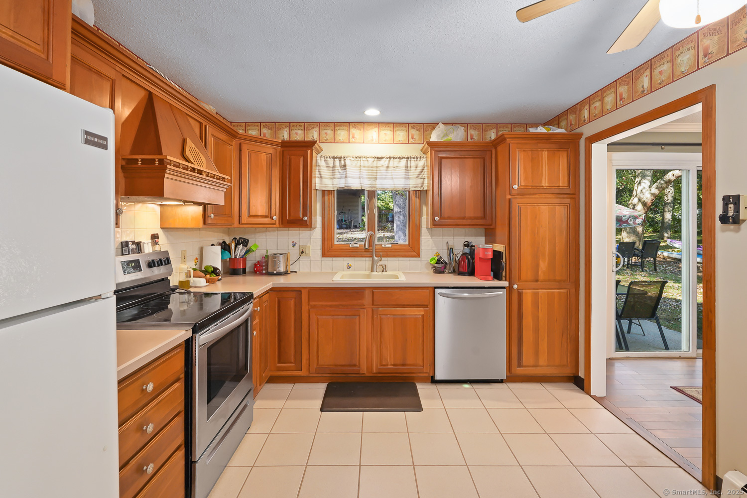 216 Elliot Drive Colchester CT 06415