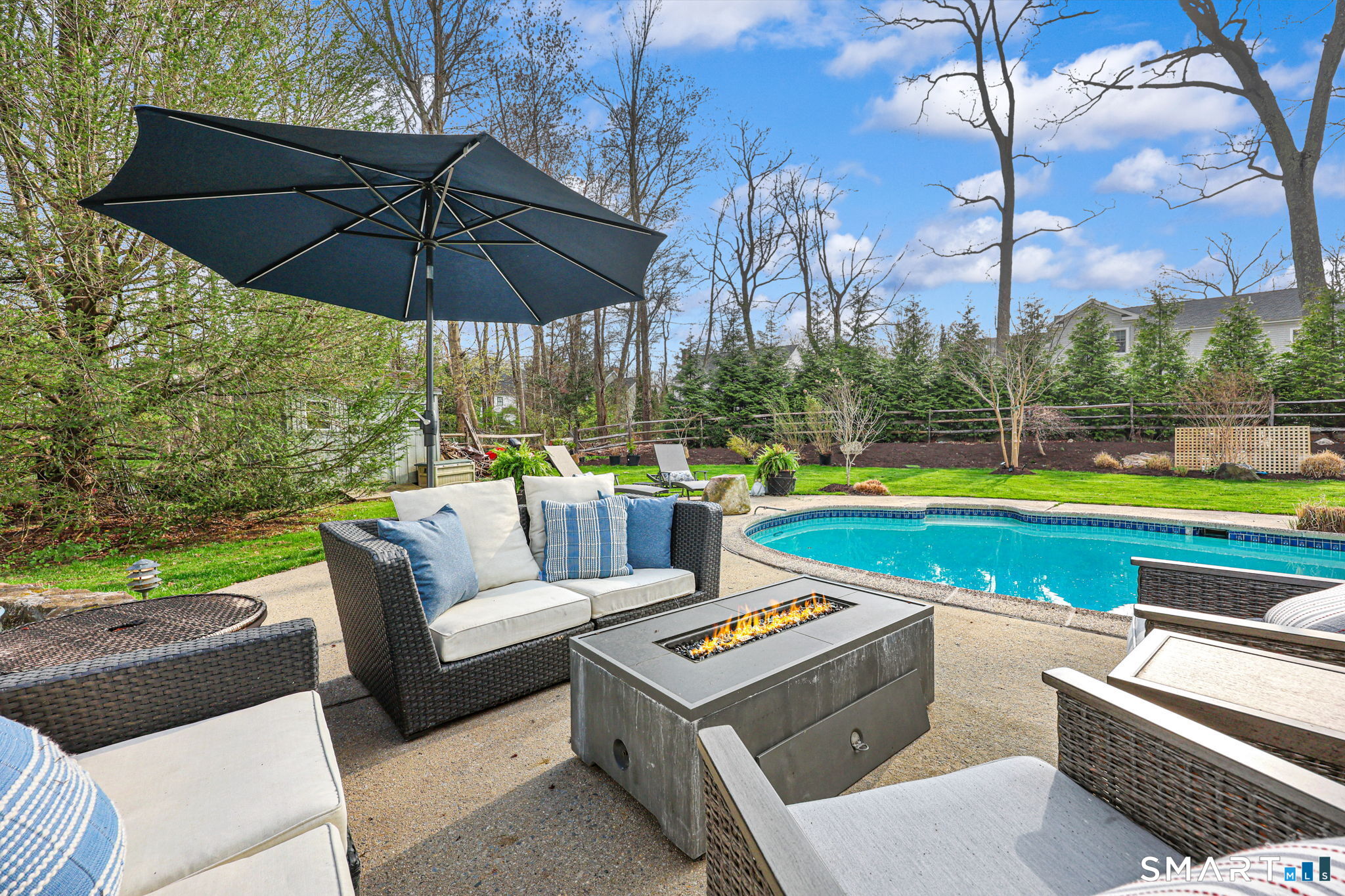 16 Libby Lane Darien CT 06820