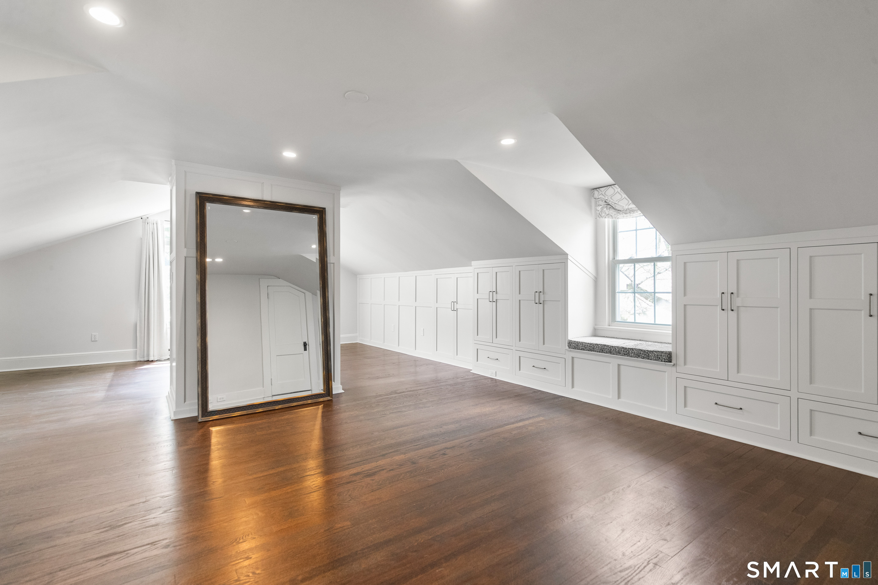 3810 Congress Street Fairfield CT 06824