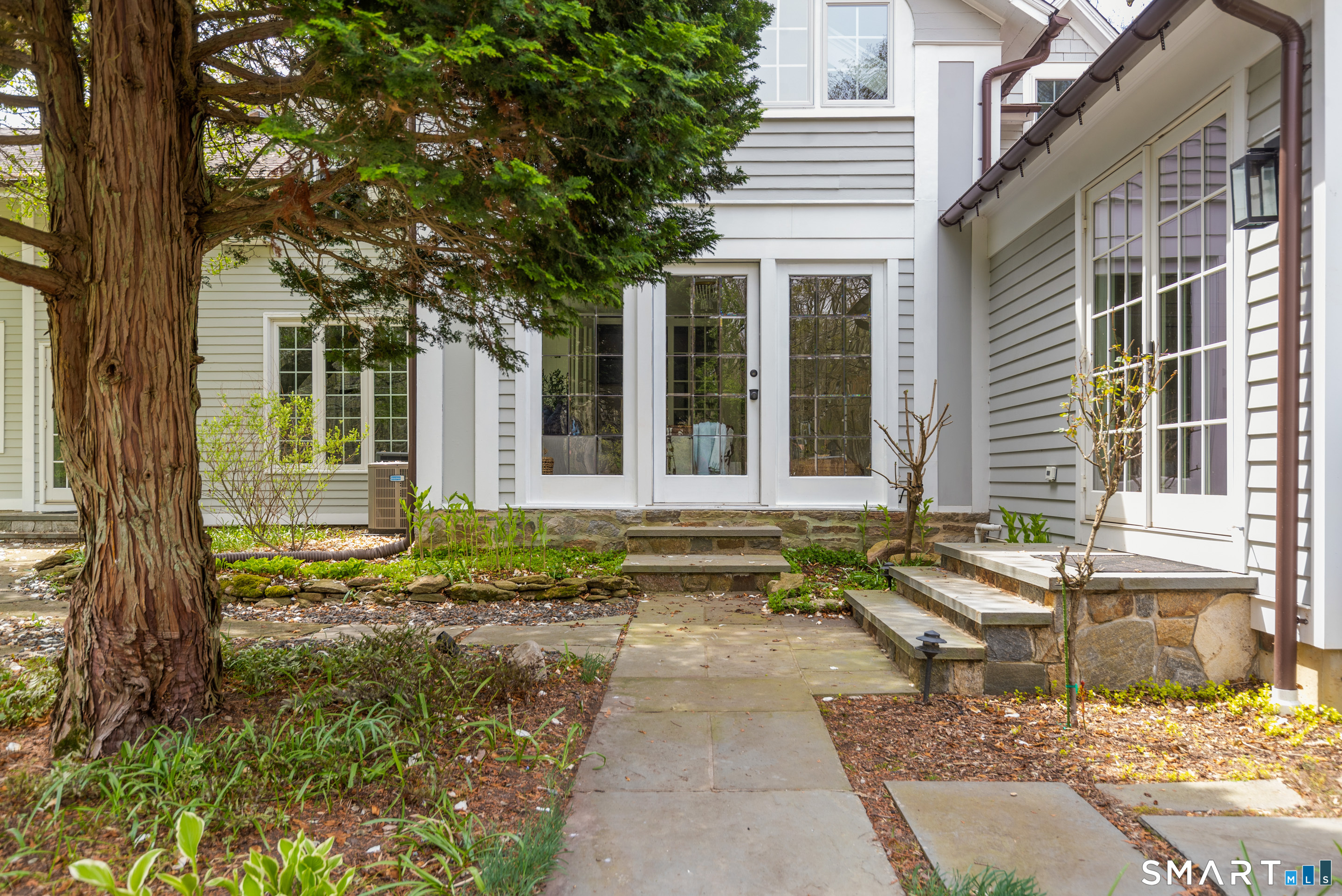 3810 Congress Street Fairfield CT 06824
