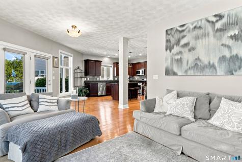 9 Beachside Avenue East Haven CT 06512