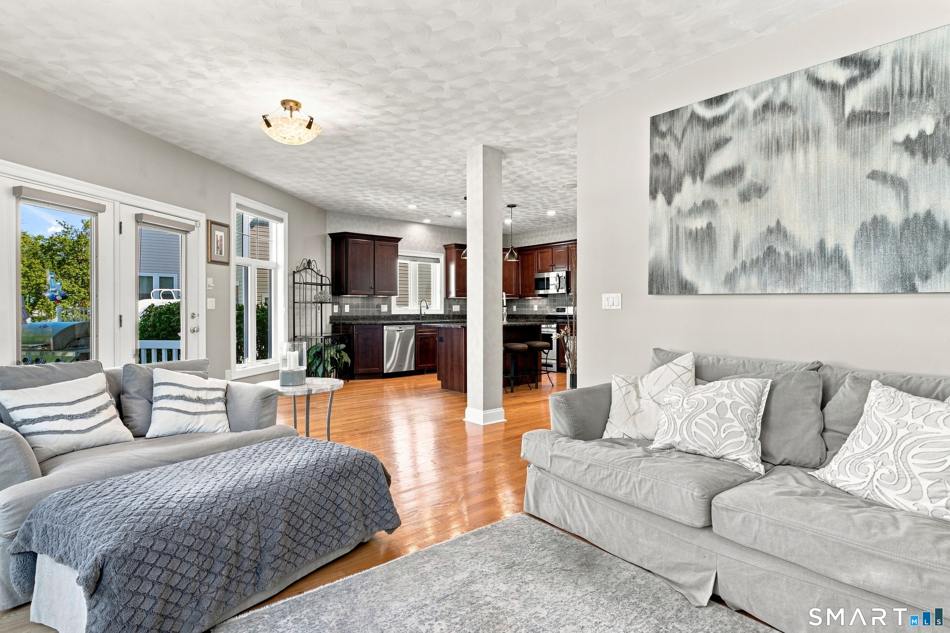 9 Beachside Avenue East Haven CT 06512