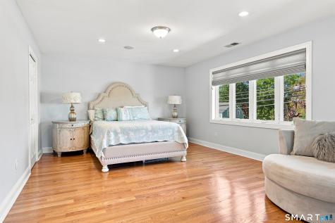 9 Beachside Avenue East Haven CT 06512