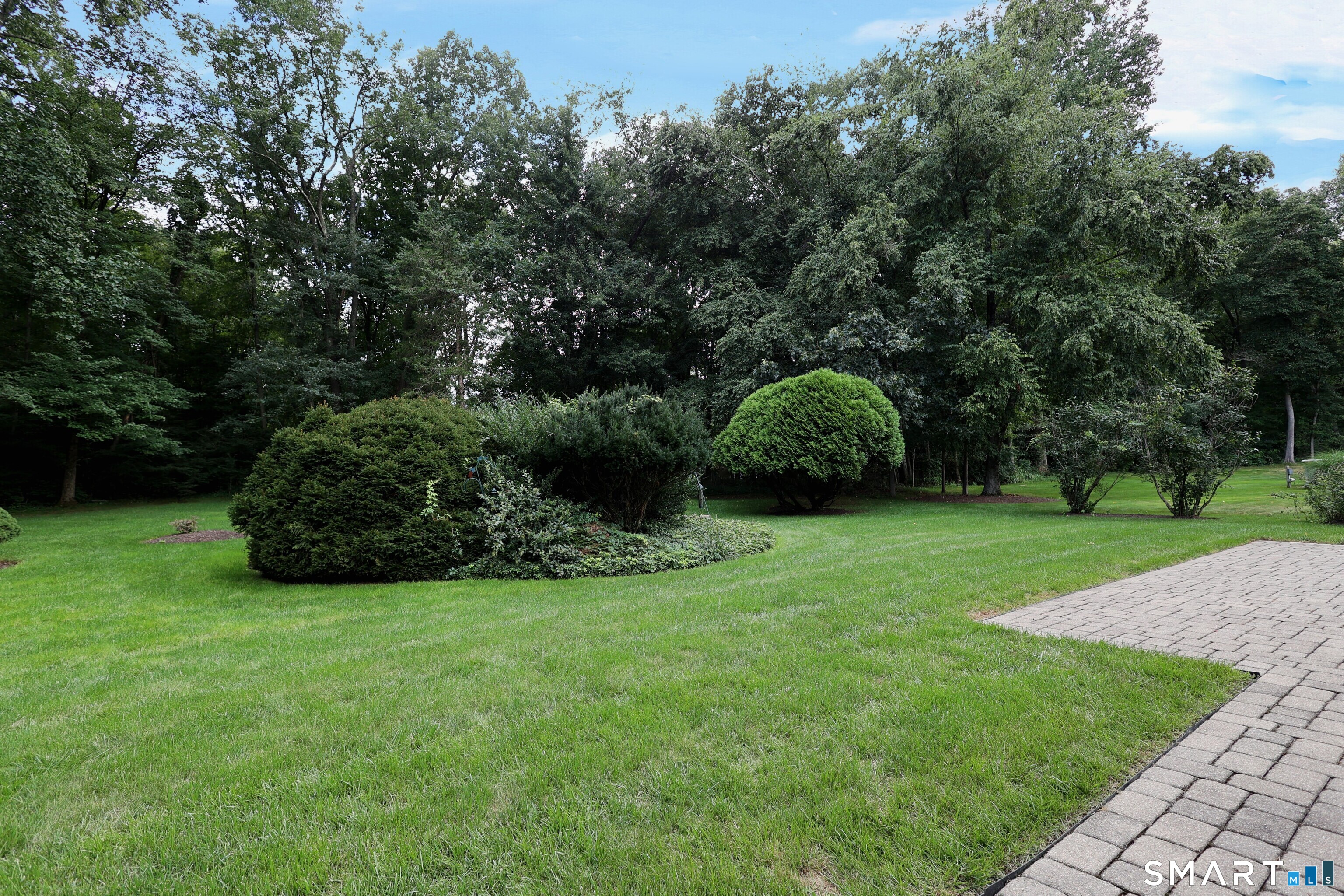 Trumbull CT 06611