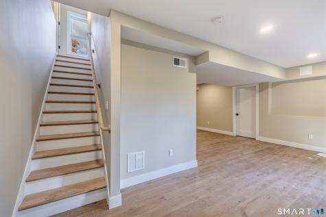 5 Elm Street Ellington CT 06029