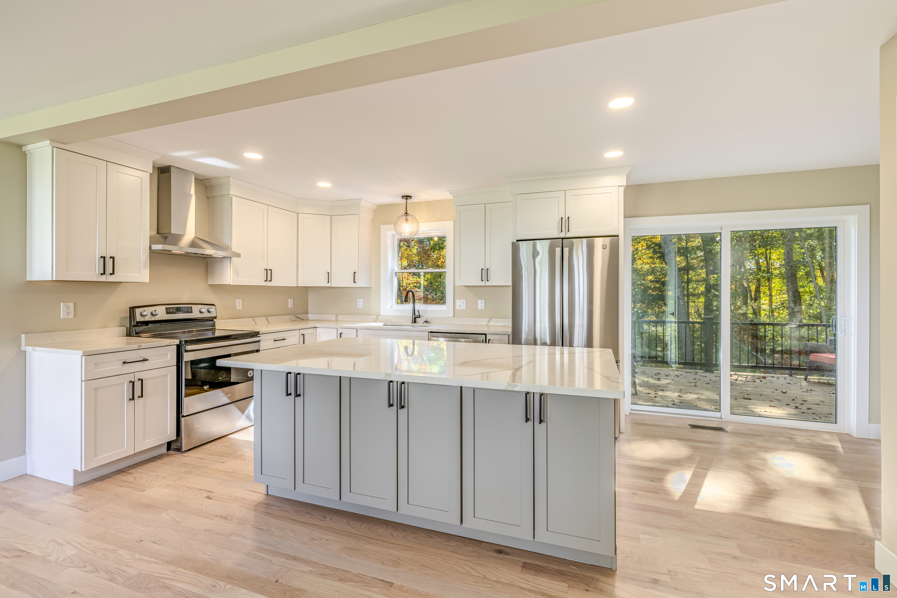 5 Elm Street Ellington CT 06029