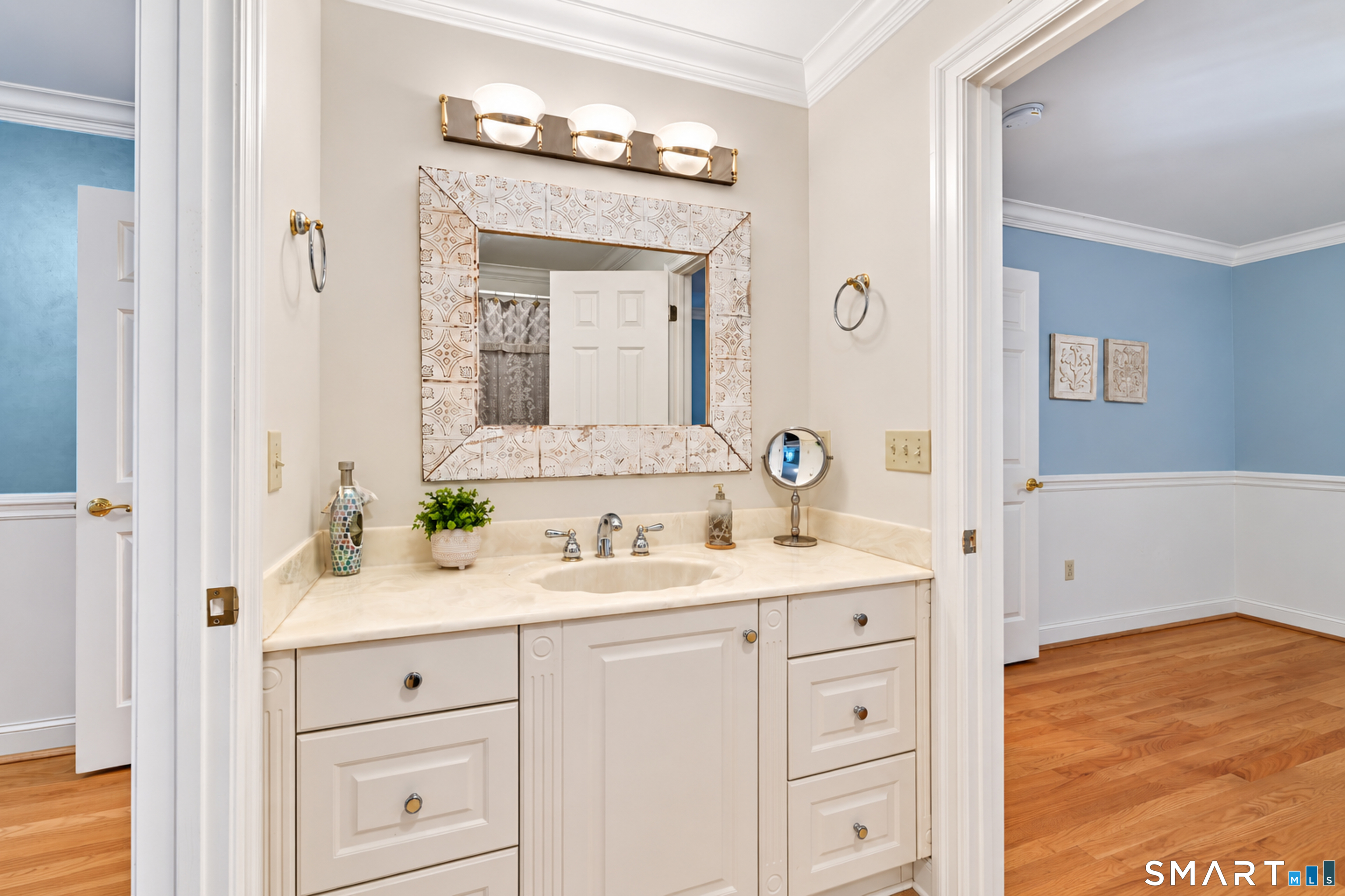 136 Long Lane Southington CT 06479