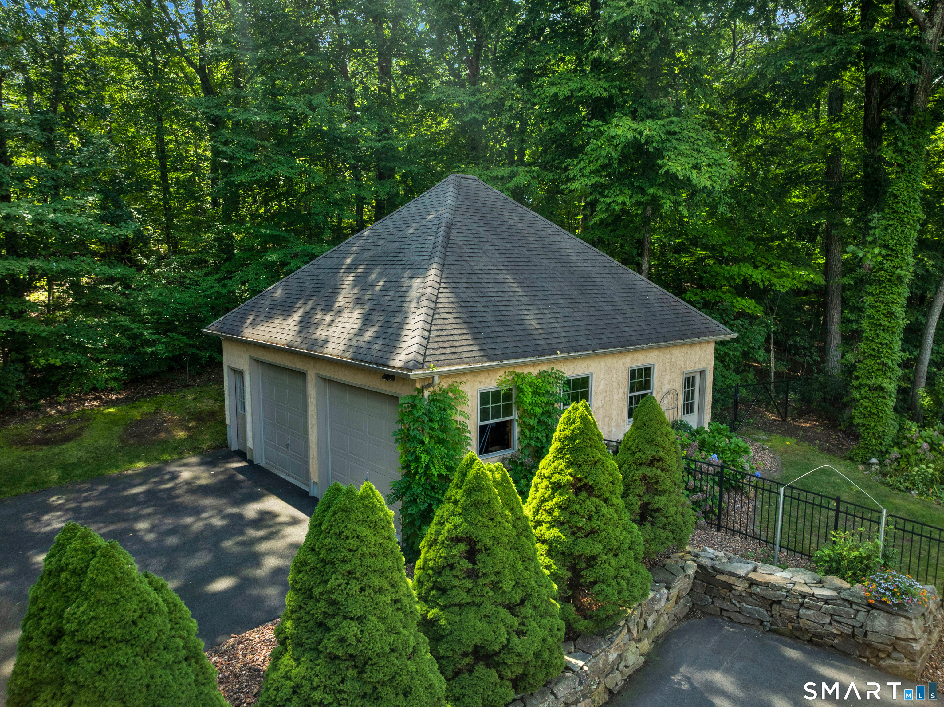 136 Long Lane Southington CT 06479
