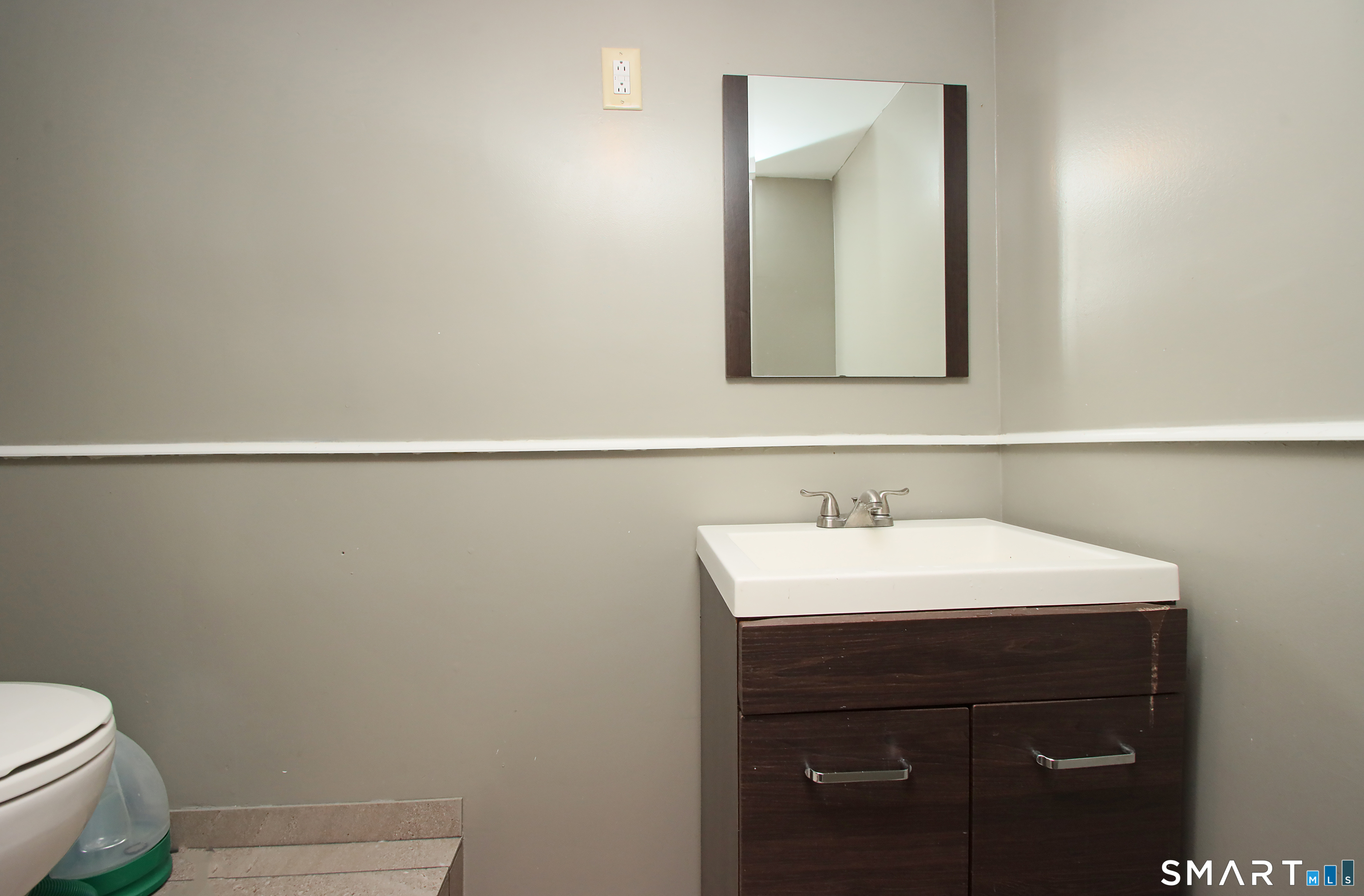 261 Tremont Street New Britain CT 06051