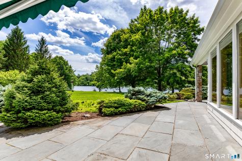18 Arrow Point Road Warren CT 06777