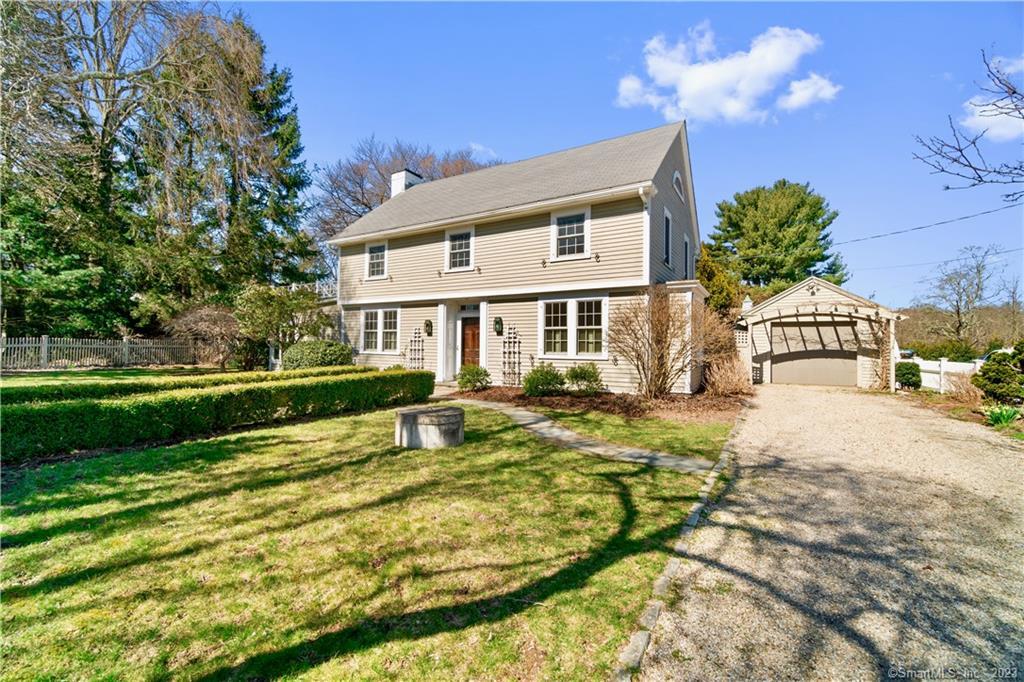 8 Lieutenant River Lane Old Lyme CT 06371