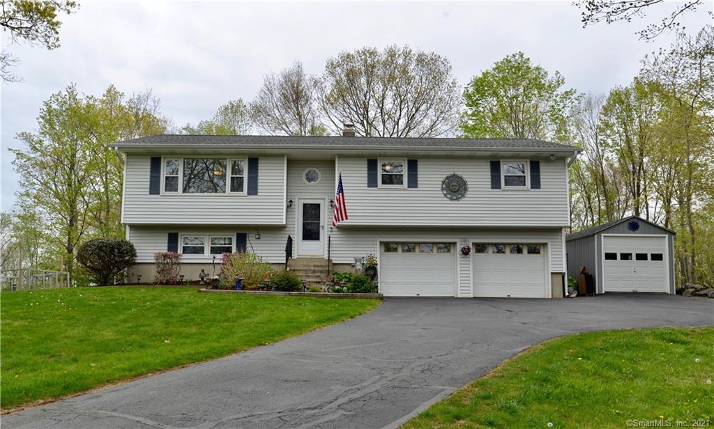 6 Strawberry Hill Road Danbury CT 06811