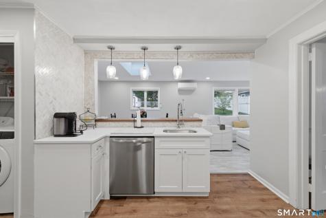 198 Auburn Road West Hartford CT 06119
