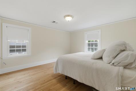 198 Auburn Road West Hartford CT 06119
