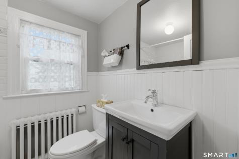 198 Auburn Road West Hartford CT 06119