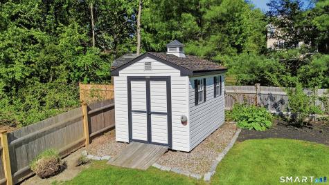 198 Auburn Road West Hartford CT 06119