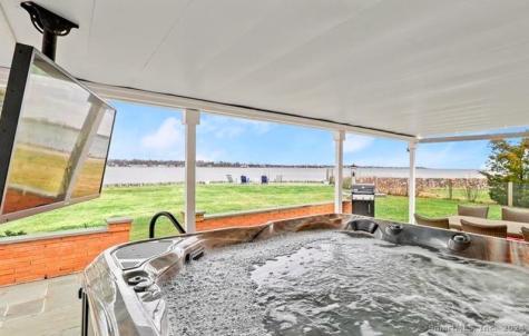 70 Sea Beach Drive Stamford CT 06902