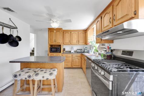 115 Williamsburg Drive Monroe CT 06468