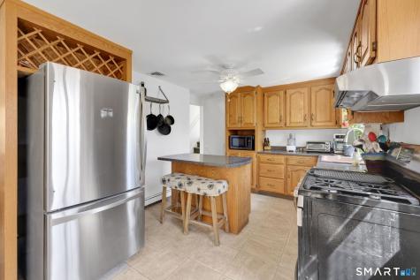 115 Williamsburg Drive Monroe CT 06468