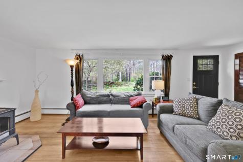 115 Williamsburg Drive Monroe CT 06468