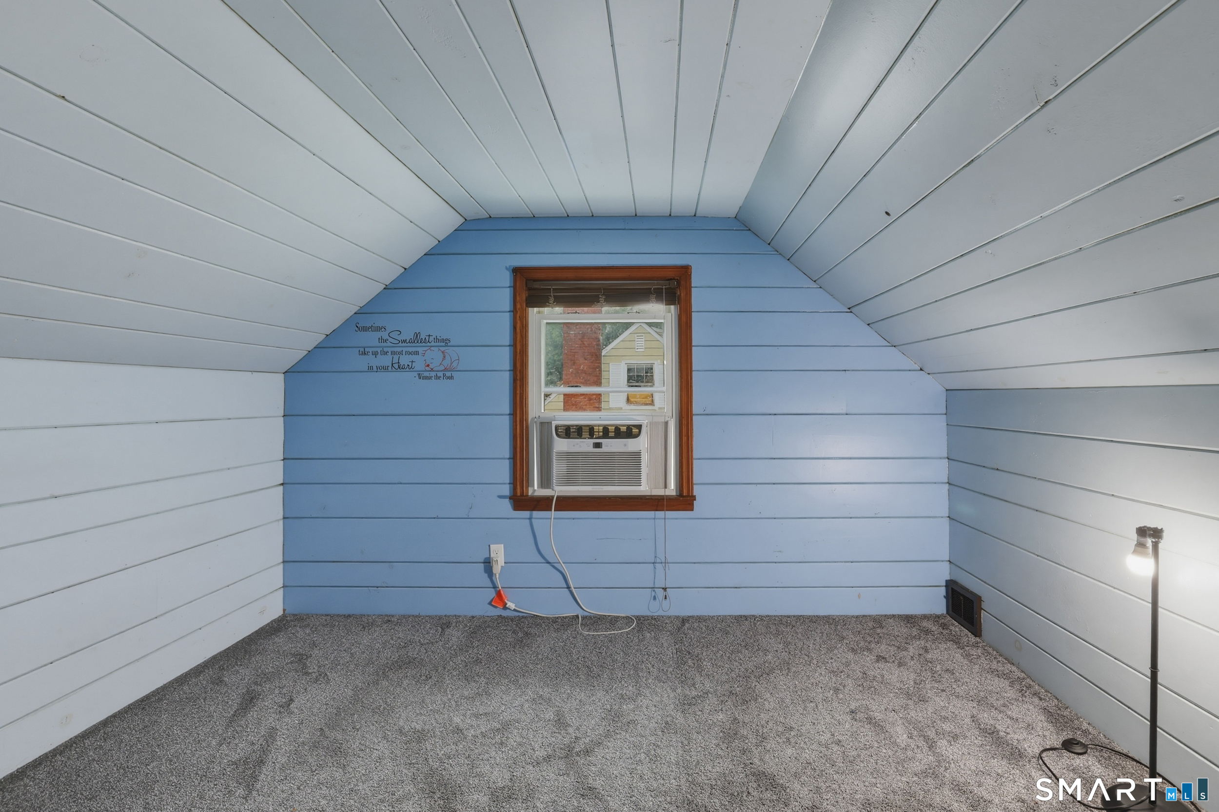 18 Leslie Court Bristol CT 06010