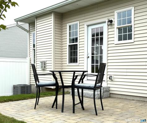 UNIT 2-41 Webster Lane Middletown CT 06457
