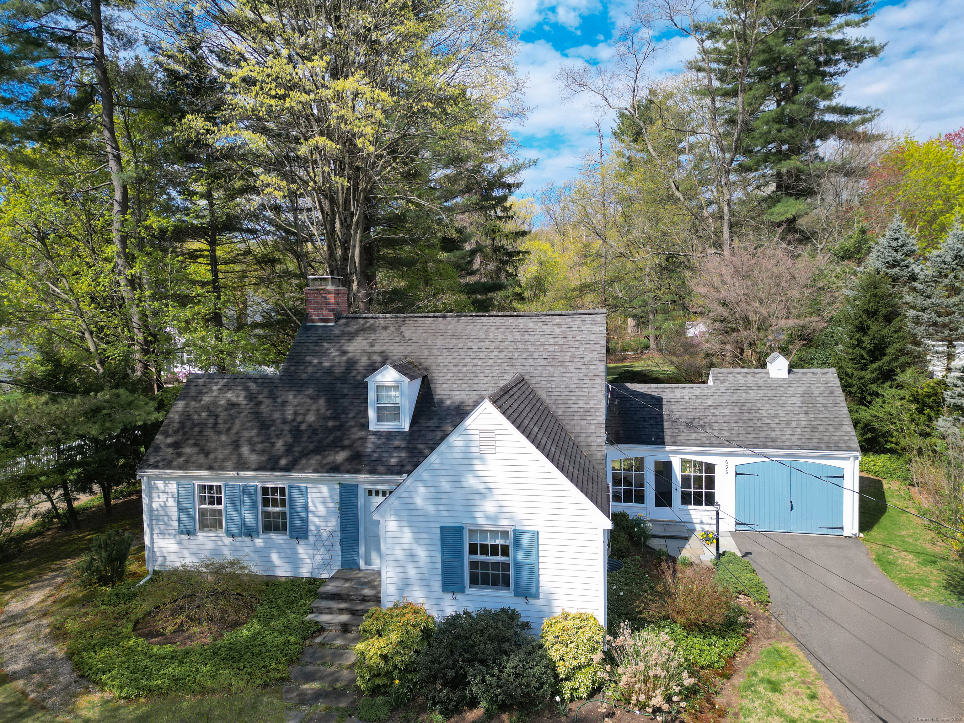 699 Mountain Road West Hartford CT 06117