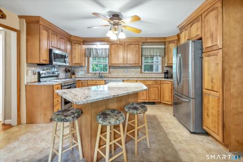 130 Hinman Street Stratford CT 06614
