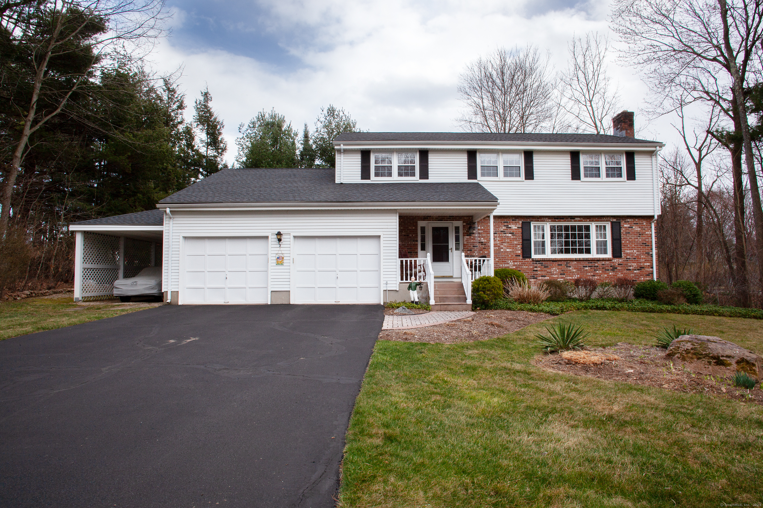 2 Fire Brick Lane Simsbury CT 06070