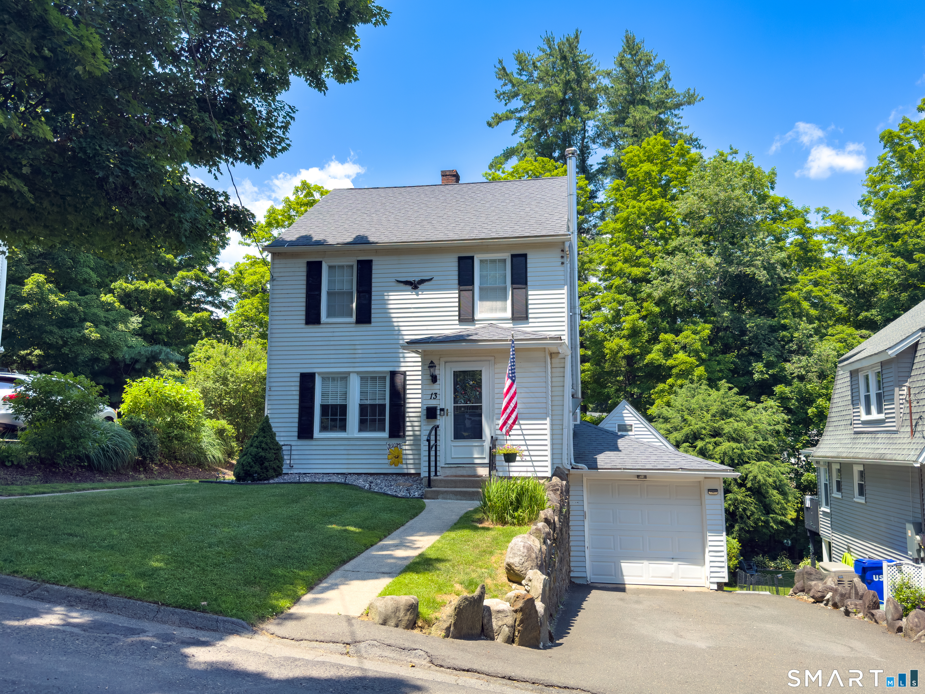 13 Roberts Avenue Watertown CT 06795