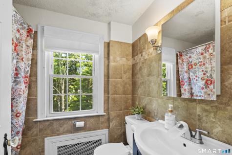 13 Roberts Avenue Watertown CT 06795