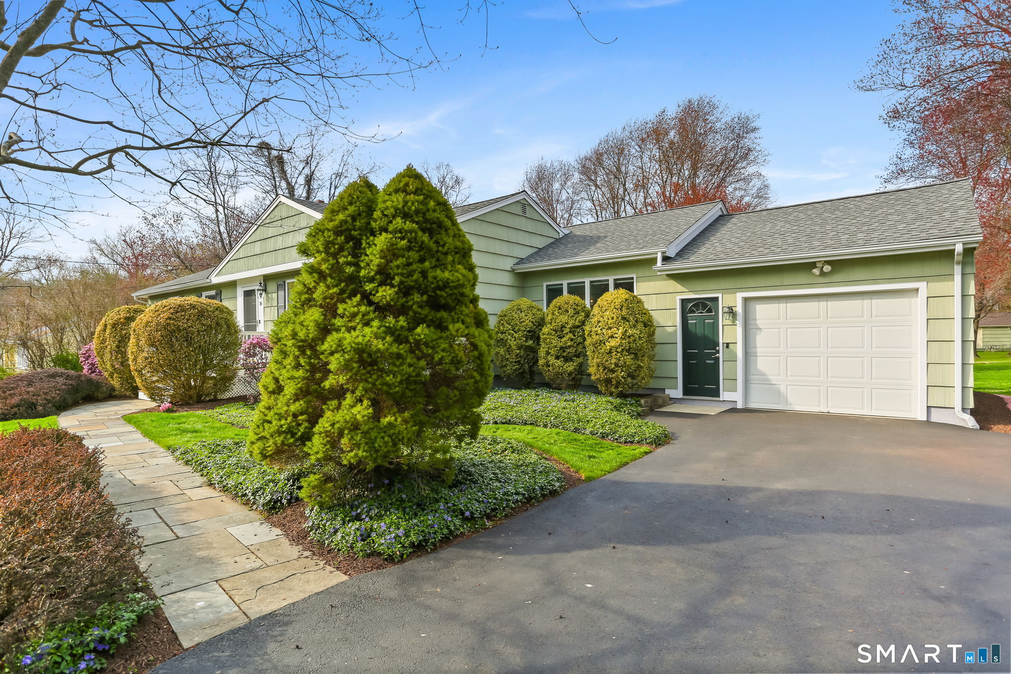 36 Lillian Drive Trumbull CT 06611