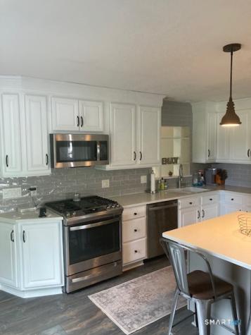 65 Island Trail Morris CT 06763