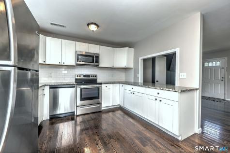 87 Sunburst Road Naugatuck CT 06770