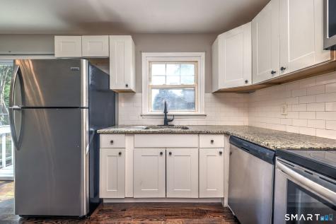 87 Sunburst Road Naugatuck CT 06770
