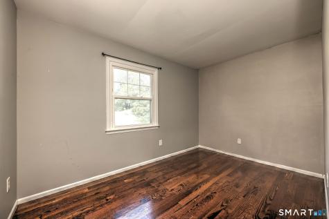 87 Sunburst Road Naugatuck CT 06770