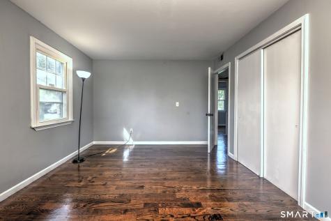 87 Sunburst Road Naugatuck CT 06770