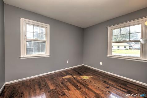 87 Sunburst Road Naugatuck CT 06770