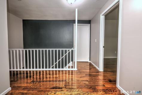 87 Sunburst Road Naugatuck CT 06770
