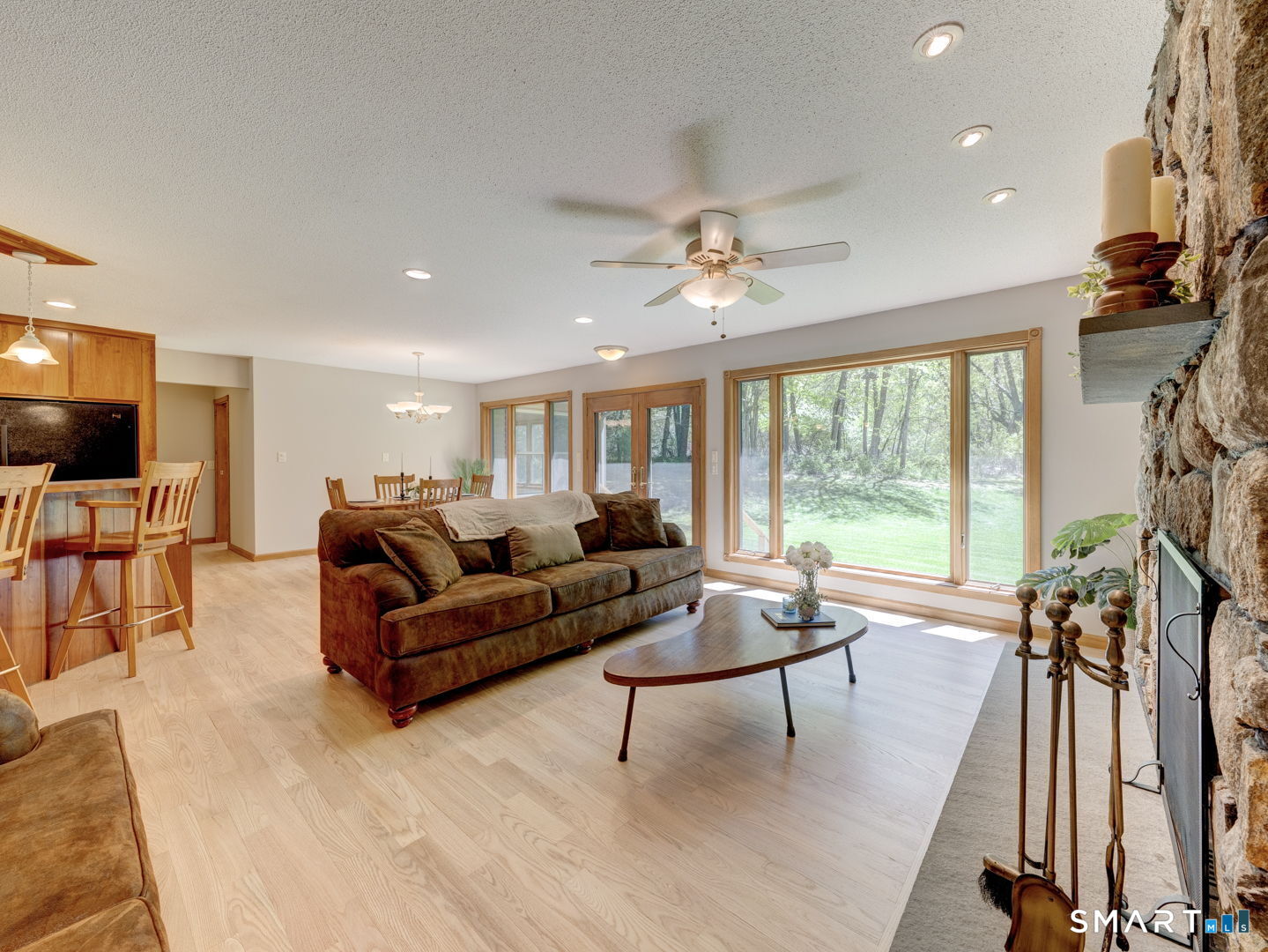 123 Round Hill Road Middletown CT 06457