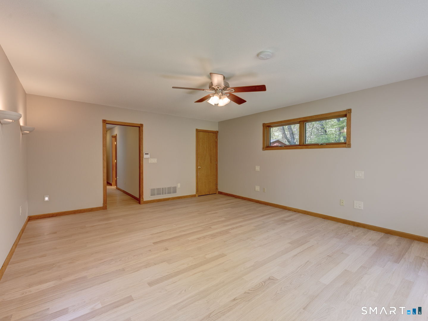 123 Round Hill Road Middletown CT 06457