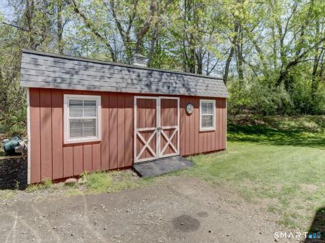 123 Round Hill Road Middletown CT 06457